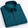 Herren Freizeithemden 2023 Bronzing Anti-Falten Mikroelastisches Kurzarmhemd mit Tasche Luxus Business