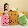 Bonecas de pelúcia da vida real Bubble Tea Cup Plushes For Baby Cartoon Boba Plush Doll Giant Stuffed Fruit Milk Tea Travesseiro Strawberry Knuffels 230802