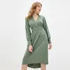 Casual Dresses Women Deep V Neck Solid Belt Bow a Line Long Lantern Sleeve Mid Dress Green Sexig utflykt 2023 Våren och hösten