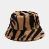 BERETS 2023 WINTER COTTONE ZEBRA PATTRAL BUCKET HAT FISHENMAN OUTDOOR TRAVEL TRAVEL SUN CAP HATS FOR MEN AND WOME 292