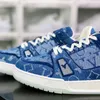 Luksusowe designerskie buty logo Logo wytłaczane trenerzy