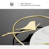Orologi da parete Grande orologio con pendolo in metallo Design a forma di uccello Moderno creativo da appendere Decorazioni per la casa per soggiorno Orologio d'oro