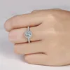 Anelli a grappolo Anello aperto circolare in argento sterling 925 CZ Bande di eternità placcate in platino impilabili simulate per le donne