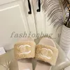 Designer femmes en peluche pantoufles plate-forme laine chaude toboggan Wedge Furry automne hiver intérieur pantoufles dames solide toboggan avec boîte