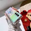 携帯電話のケースかわいい3DクリスタルベアブラケットレーザーグラデーションサムスンギャラクシーZフォールド4 Zfold3 5GレインボーハードカバーL230731のカラフルな透明なケース