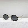 2024 Designer de luxo Sunglasses de novo designer de luxo VA Família da família Fanxiao Round Frame Rivet Os mesmos óculos de sol da moda Trend Va2027