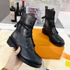 Markenhausschuhe mit höchster Qualität 2023 Neue Martin-Stiefel Damenmode Vielseitige kurze Stiefel mit dickem Absatz Mittellange Damenstiefel