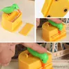 2st Toothpick Holders Creative Toothpick Holder Small Bird Toothpick Container Press Tandpetare Dispenser Storage Box Automatic Kitchen R230802