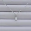 Kedjor som säljer S925 Sterling Silver Fashion Versatile Moonlight Stone Necklace Pendant For Women in Japan Sydkorea E