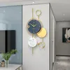 壁時計玄関ホールレストランのリビングルームオフィスの装飾サイレントメタルファッションのための軽い豪華な錬鉄時計