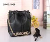 Luxury Designer Tote Womens Moschi Borsette Borse con coulisse Borsa a tracolla in pelle Borse a tracolla Borsa portaoggetti Cintura Portafogli Messenger