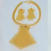 ウェディングジュエリーセットドバイファッションセット24kゴールドメッキの花の形の銅製イヤリングネックレス女性パーティー卸売230801