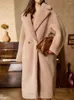 Kobiety futra kobiet 2023 Zima dłuższa sztuczna ciepła płaszcz Vintage długi rękaw, żeńska gęsta misie misie swobodne luźne różowe różowe znaki