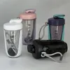 Vattenflaskor 600 ml Blender Shaker Bottle With Plastic Vish Ball BPA Free Plastic Protein Shakes Läcksäker för pulverträning Gym Sport 230802