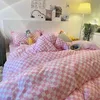 Set di biancheria da letto Nordic Pink Black Checkerboard Set copripiumino con federa Lenzuolo Kids Girls King Queen Twin Kawaii 230802