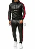 Chándales de hombre Chándal de hombre Conjunto de cuero de PU de primavera Sudaderas con capucha para hombre Pantalones Conjuntos Chándales de chándal de moda negro Ropa deportiva Ropa masculina J230803