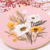 Produkty w stylu chińskim DIY Flower Wzór haftowania z haftowanym haftowanym obręczami ręcznie robione zestawy szwów do rzemiosła sztuka sztuka r230803