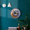 reloj de pared astronómico