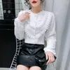 Tricots pour femmes automne et hiver 2023 Style étranger poncé haut en dentelle col montant couture tempérament bas chemise