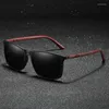 Solglasögon Trend Luxury Polarised Män Kvinnor utomhus Kör UV400 Shades Eyewear Man Fishing Classic Protective Sun Glasses