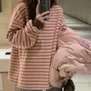 T-shirt da donna HOUZHOU Magliette a righe rosa Maglietta a maniche lunghe da donna Harajuku Oversize Moda coreana Top Streetwear T-shirt estetica autunno inverno 230802