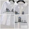 Kvinnor Bluses Cartoon Embroidered White Cotton Shirt Female Doll Collar Löst montering Långärmad vår 2023 Casual Blus Top