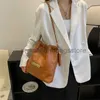 숄더백 새로운 Xiaoxiangfeng Lingge 체인 가방 2022 세련되고 간단한 외국 단색 버킷 백 대용량 여성 bagstylishandbagsstore