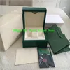 Kvalitet Julklappar Green Watch Box -presentfodral för 116610 Watches Booklet Card Taggar och papper på engelska klockor HA2662