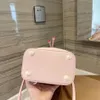 Designer Mini Rabbit Bucket Bag Femmes Exquis et Élégant Petits Sacs Corporels Casual et Polyvalent Une Épaule Portefeuille Mobile Coin Totes