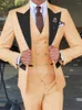 Herenpakken Gwenhwyfar Lichtgrijs Zakelijke Mannen Voor Bruiloft Slim Fit Zwart Piekte Revers Custom Bruidegom Tuxedo Mannelijke mode Kostuum