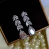 Boucles d'oreilles pendantes 2023 longue feuille en forme de pendentif zircon blanc femmes gland vente en gros directe