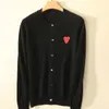 Мужские и женские дизайнерские свитера cdgs Play Sweater Knit Commes Повседневная мужская толстовка Des Badge Garcons с капюшоном Red Heart Длинный рукав Кардиган с вышивкой vb