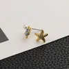 ترصيع الأذن النسائي Starfish صغير السلطعون الأقراط غير متناظرة ركاب أزياء الرياح Zircon inlaid 925 أقراط الإبرة الفضية