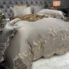 Set di biancheria da letto Set stile europeo Luxury Gold Royal Ricamo Copripiumino matrimoniale in raso Lenzuola e federe in puro cotone 230802