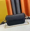 2023 nuovo Top Designer di lusso Borsa Loop Borse croissant Borsa a tracolla hobo designer Borsa Cosmetica mezzaluna baguette ascellare Borse a tracolla Collezione catena di metallo 5A