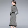 Sukienki swobodne jesień kobiety eleganckie vintage vintage houndstooth Sweter damskie drogi startowy sukienka dzianinowa K881