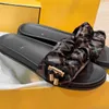 outdoors travel Slippers Gladiator sandal Feel sandale Designers shoes mens Flat heel Slipper Casual Womens satin beach 2024 New Mule pool Slide comfort With box gym