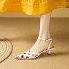 Sandalen 2023 Vintage Baotou Damen mit echtem Leder Französisch aushöhlen spitze Spitze Dünner High Heel Back Single Schuh