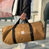 Mannen Grote reistas 54 cm Duffel Tassen Casual Big Sport Tags Mend Designer Fitness Bag Hip Hop Handtas Dames Schouder Handtassen Luxe rugzak