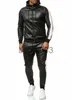 Chándales de hombre Chándal de hombre Conjunto de cuero de PU de primavera Sudaderas con capucha para hombre Pantalones Conjuntos Chándales de chándal de moda negro Ropa deportiva Ropa masculina J230803