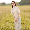 Etniska kläder 2023 Kvinnor Beige Long Cheongsam Loose Sleeve Summer Dress Floral Vintage Slim Bekväm kväll bröllopsklänningar S till XXL