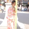 Etniska kläder japanska kimono kvinnor sexiga yukata med obi nyhet traditionell cosplay dräkt satin blommig mantel en storlek