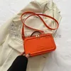 Bolsas de ombro francês design de nicho bolsa pequena para mulheres 2023 nova tendência cor sólida atmosférico casual versátil bolsas de um ombro crossbody elegantesbolsas de mãoloja