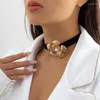 Kedjor Golden Flower Choker Black Velvet Rose Necklace For Women Vintage Clavicle Rope Chain Night Club Elegant smycken Tillbehör