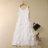 Autumn White 3D Flowers Solid Color Panel Dress Spaghetti Strap V-Neck Long Maxi Casual Dresses S3Q270726 Plus Size XXL