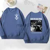 Męskie bluzy bluzy japońskie anime berserk wnętrzności czarny szermierz z kapturem manga pullover po polaru bluza męska czarna graficzna maska ​​z kapturem J230803