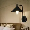 Lampy ścienne Współczesna lampa LED Edison do sypialni Vintage Sconce Black/Gold Lighting Lighting