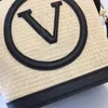 مصممة مشهورة حقيبة المرأة العلامة التجارية الأزياء الأزياء أكياس لافيا العشب الكروشيه قش الكتف حقيبة يد الصيف الشاطئ أكياس صغيرة عبور حقيبة HASP HASP
