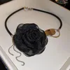 Choker koreansk svart garn tyg blomma halsband kvinnor mode smycken sexiga halsar krage grossist