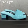 Tofflor Fashion Green Jelly Women Sexy Peep Toe Sandaler Square Heels Shoes For äkta läder Zapatos Mujer handgjorda